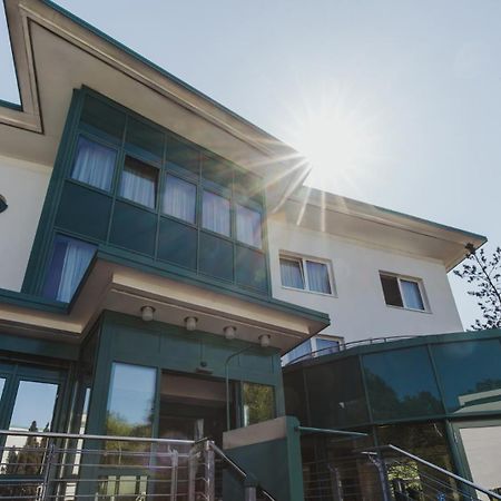 Parkhotel IV Jahreszeiten Kuehlungsborn Exterior foto