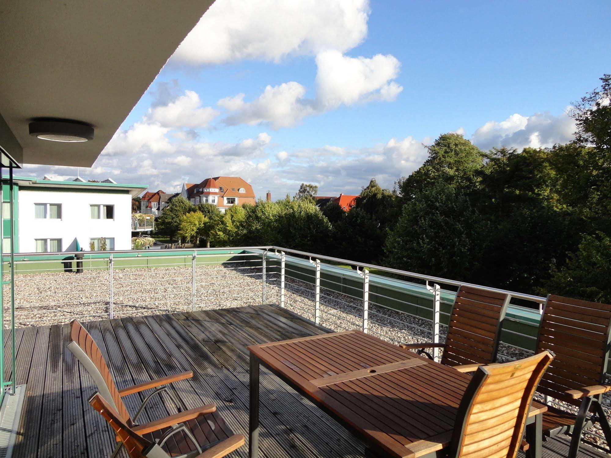 Parkhotel IV Jahreszeiten Kuehlungsborn Exterior foto